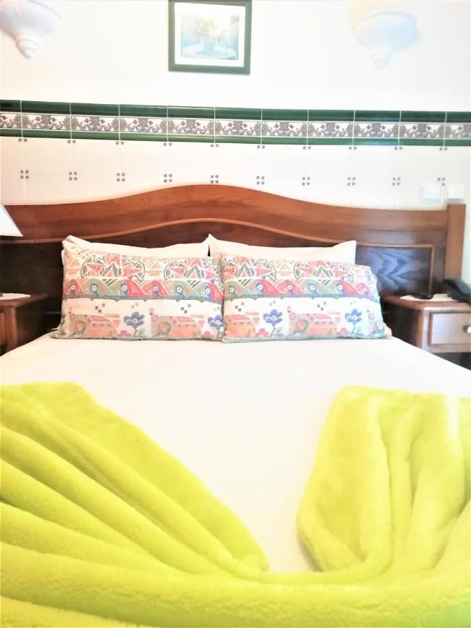 Hotel Atlantica Сан-Мартинью-ду-Порту Экстерьер фото
